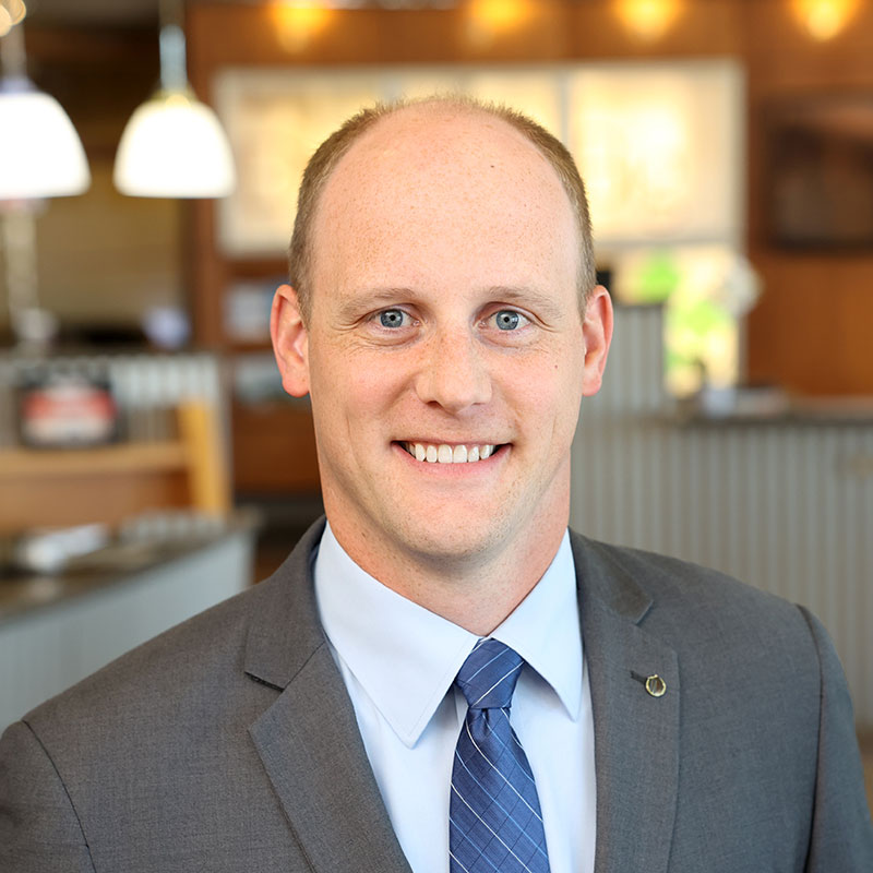 Justin Schmit, Business Lender Windom MN