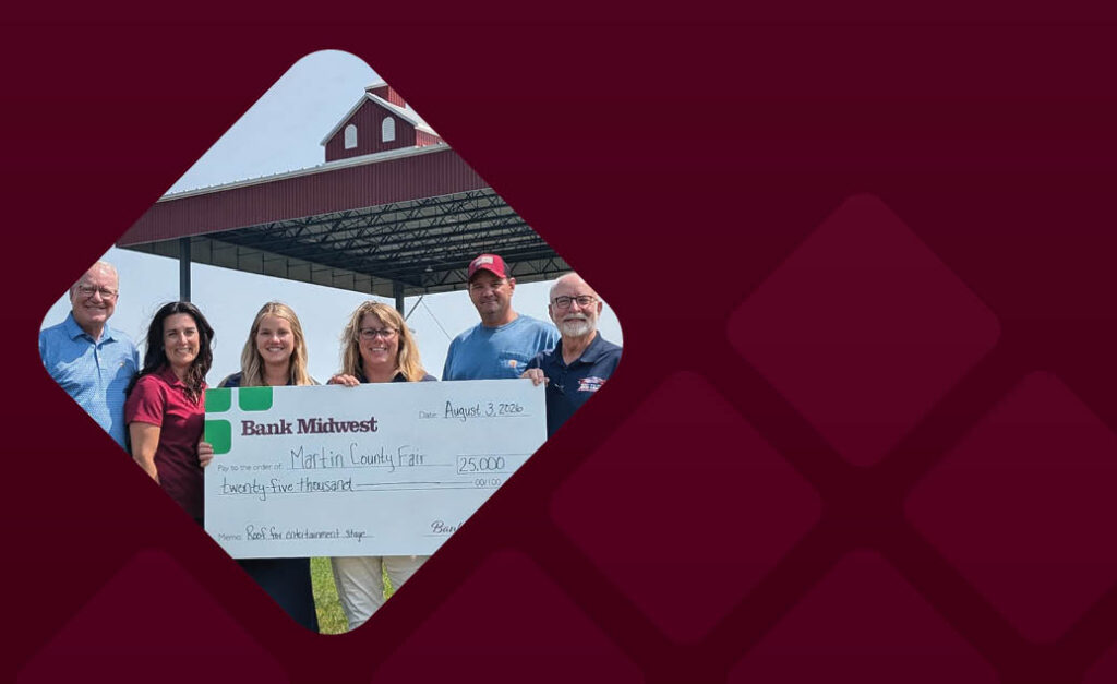 Bank Midwest donation to Martin County Fair